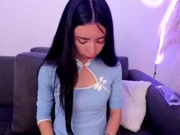 Girls: discover live performances with matured cam models, from teasing to fixations, in a variety of stunning live sex cams.