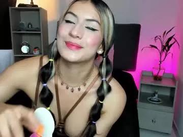 Girls: discover live performances with matured cam models, from teasing to fixations, in a variety of stunning live sex cams.