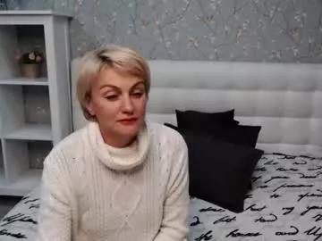 alba_brook from Chaturbate