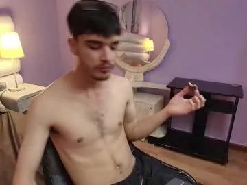 Girls: discover live performances with matured cam models, from teasing to fixations, in a variety of stunning live sex cams.