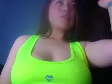 Girls: discover live performances with matured cam models, from teasing to fixations, in a variety of stunning live sex cams.