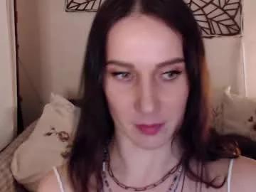 Girls: discover live performances with matured cam models, from teasing to fixations, in a variety of stunning live sex cams.