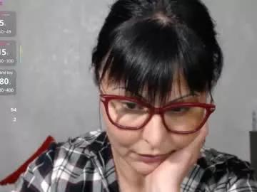 Girls: discover live performances with matured cam models, from teasing to fixations, in a variety of stunning live sex cams.