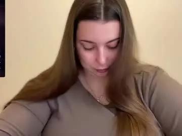 Girls: discover live performances with matured cam models, from teasing to fixations, in a variety of stunning live sex cams.