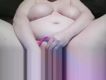 Girls: discover live performances with matured cam models, from teasing to fixations, in a variety of stunning live sex cams.