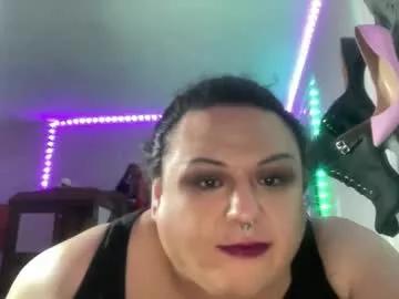 Girls: discover live performances with matured cam models, from teasing to fixations, in a variety of stunning live sex cams.