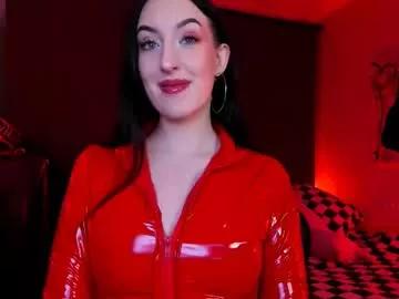 Girls: discover live performances with matured cam models, from teasing to fixations, in a variety of stunning live sex cams.