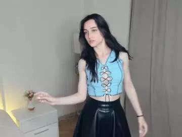 Girls: discover live performances with matured cam models, from teasing to fixations, in a variety of stunning live sex cams.