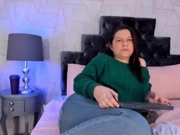 Girls: discover live performances with matured cam models, from teasing to fixations, in a variety of stunning live sex cams.