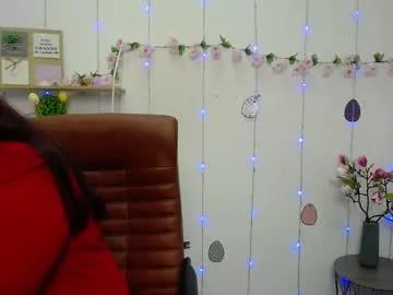 Girls: discover live performances with matured cam models, from teasing to fixations, in a variety of stunning live sex cams.