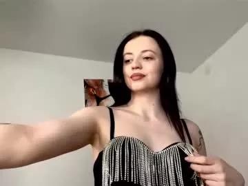 Girls: discover live performances with matured cam models, from teasing to fixations, in a variety of stunning live sex cams.