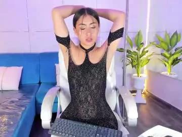 Girls: discover live performances with matured cam models, from teasing to fixations, in a variety of stunning live sex cams.