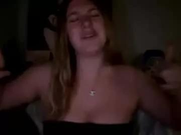 Girls: discover live performances with matured cam models, from teasing to fixations, in a variety of stunning live sex cams.