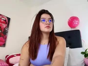 Girls: discover live performances with matured cam models, from teasing to fixations, in a variety of stunning live sex cams.