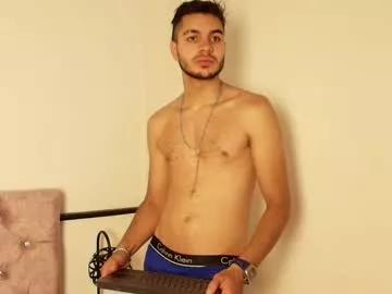 amadeo_wild from Chaturbate
