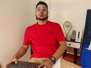 amadeo_wild from Chaturbate