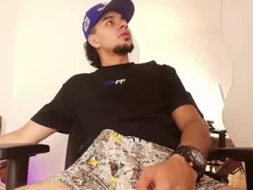 amadeo_wild from Chaturbate