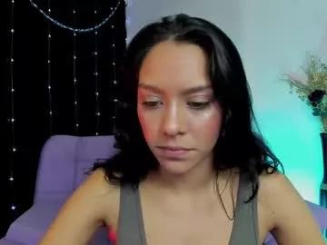 Girls: discover live performances with matured cam models, from teasing to fixations, in a variety of stunning live sex cams.