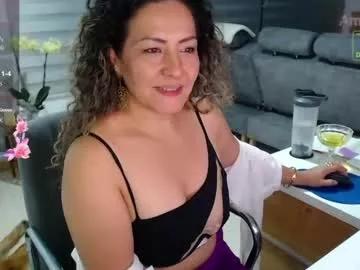 amanda_bella1 from Chaturbate