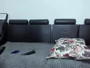 Girls: discover live performances with matured cam models, from teasing to fixations, in a variety of stunning live sex cams.