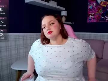 Girls: discover live performances with matured cam models, from teasing to fixations, in a variety of stunning live sex cams.