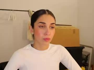 anastasiapetitegirll from Chaturbate