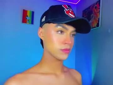 anddy_grey1 from Chaturbate