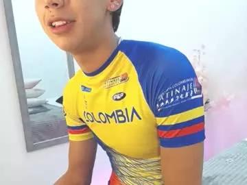 andress_brown from Chaturbate is Freechat