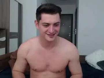 Girls: discover live performances with matured cam models, from teasing to fixations, in a variety of stunning live sex cams.