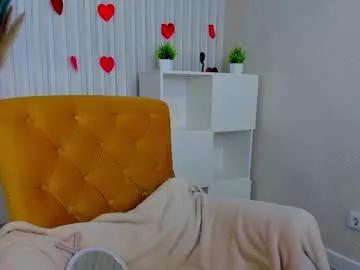 Girls: discover live performances with matured cam models, from teasing to fixations, in a variety of stunning live sex cams.