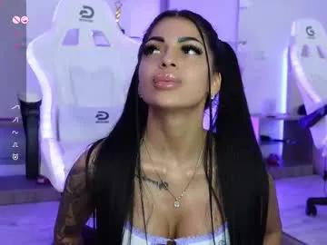 Girls: discover live performances with matured cam models, from teasing to fixations, in a variety of stunning live sex cams.