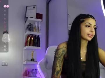 Girls: discover live performances with matured cam models, from teasing to fixations, in a variety of stunning live sex cams.