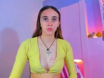 Girls: discover live performances with matured cam models, from teasing to fixations, in a variety of stunning live sex cams.