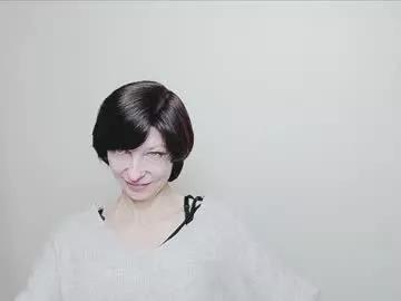 Girls: discover live performances with matured cam models, from teasing to fixations, in a variety of stunning live sex cams.