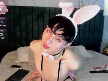Girls: discover live performances with matured cam models, from teasing to fixations, in a variety of stunning live sex cams.