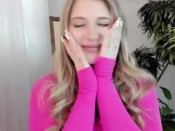 Girls: discover live performances with matured cam models, from teasing to fixations, in a variety of stunning live sex cams.