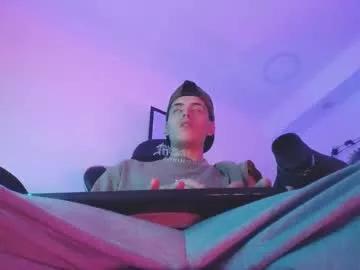 Discover our fussy streams and discover the company of endless broadcasters, with beautiful bodies, sex toys and more.