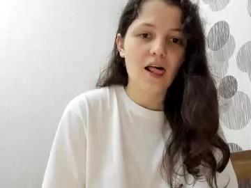 Girls: discover live performances with matured cam models, from teasing to fixations, in a variety of stunning live sex cams.