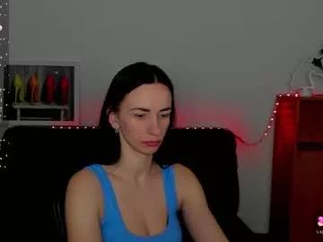 Girls: discover live performances with matured cam models, from teasing to fixations, in a variety of stunning live sex cams.