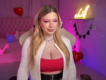 Girls: discover live performances with matured cam models, from teasing to fixations, in a variety of stunning live sex cams.