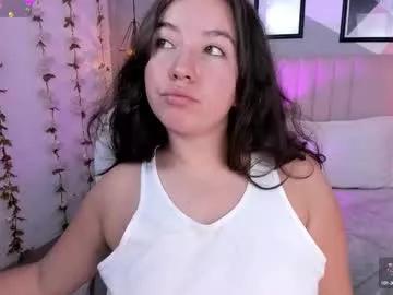 Girls: discover live performances with matured cam models, from teasing to fixations, in a variety of stunning live sex cams.