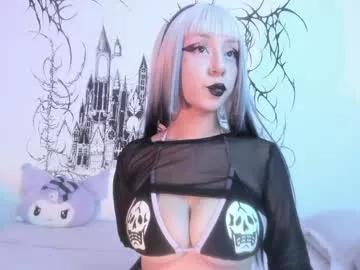 Girls: discover live performances with matured cam models, from teasing to fixations, in a variety of stunning live sex cams.