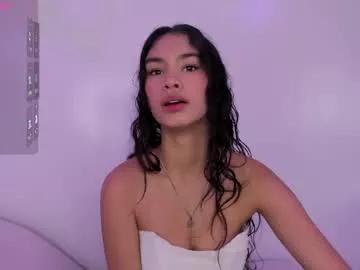 Girls: discover live performances with matured cam models, from teasing to fixations, in a variety of stunning live sex cams.