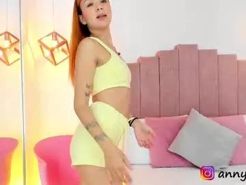 Girls: discover live performances with matured cam models, from teasing to fixations, in a variety of stunning live sex cams.