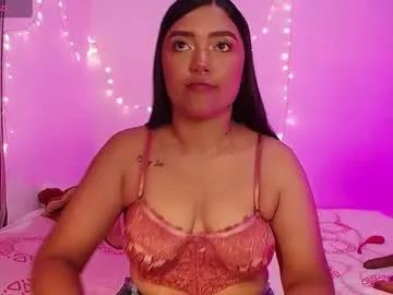 Girls: discover live performances with matured cam models, from teasing to fixations, in a variety of stunning live sex cams.