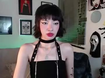 Girls: discover live performances with matured cam models, from teasing to fixations, in a variety of stunning live sex cams.