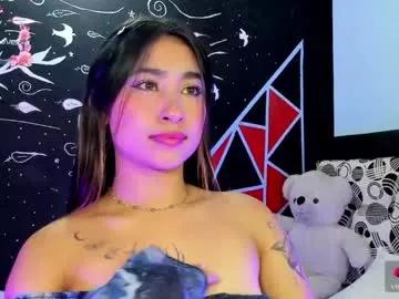 ariana_tay1 from Chaturbate