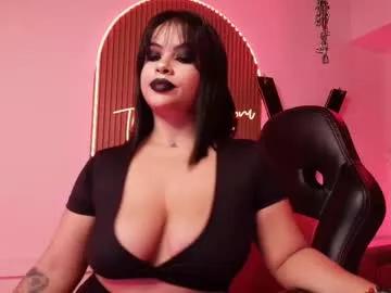 Girls: discover live performances with matured cam models, from teasing to fixations, in a variety of stunning live sex cams.