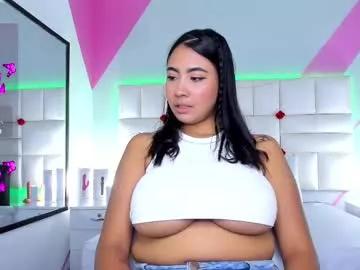 Girls: discover live performances with matured cam models, from teasing to fixations, in a variety of stunning live sex cams.