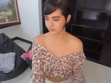 Girls: discover live performances with matured cam models, from teasing to fixations, in a variety of stunning live sex cams.